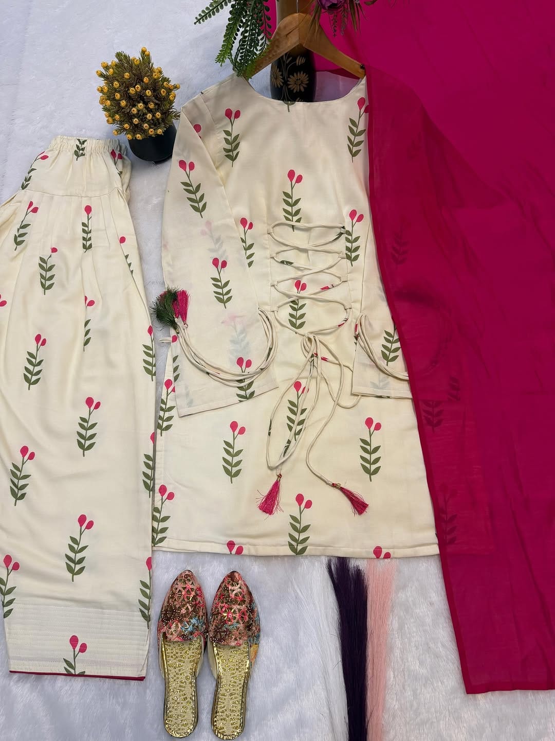 Farsi Salwar Kurti pant dupatta set Pink